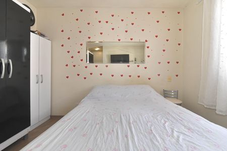 Casa de condomínio à venda com 96m², 3 quartos e 3 vagasSuíte