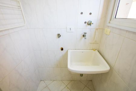 Apartamento à venda com 68m², 2 quartos e 1 vagaÁrea de Serviço