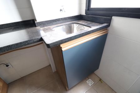 Apartamento para alugar com 55m², 2 quartos e 1 vagaÁrea de Serviço