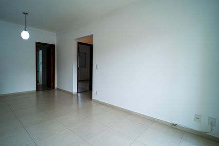 Apartamento para alugar com 80m², 2 quartos e 2 vagas Apartamento para alugar com 80m², 2 quartos e 2 vagasSala