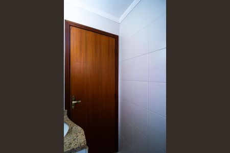 Apartamento para alugar com 80m², 2 quartos e 2 vagas Apartamento para alugar com 80m², 2 quartos e 2 vagasBanheiro