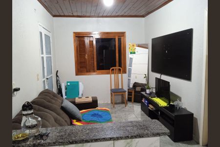 Casa à venda com 130m², 3 quartos e 2 vagasSala