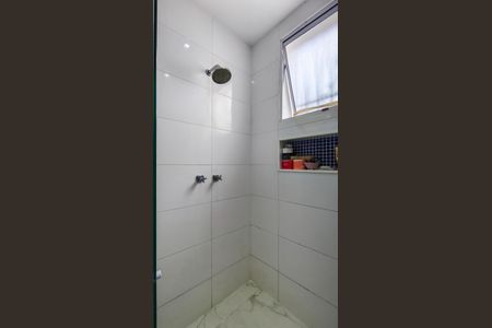 Casa à venda com 113m², 3 quartos e 1 vaga Casa à venda com 113m², 3 quartos e 1 vagaBanheiro Corredor