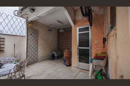 Casa à venda com 113m², 3 quartos e 1 vaga Casa à venda com 113m², 3 quartos e 1 vagaQuintal