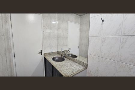 Apartamento à venda com 54m², 2 quartos e 1 vagaBanheiro 
