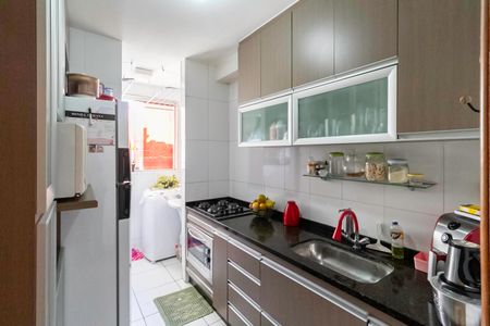 Apartamento à venda com 75m², 3 quartos e 2 vagasCozinha