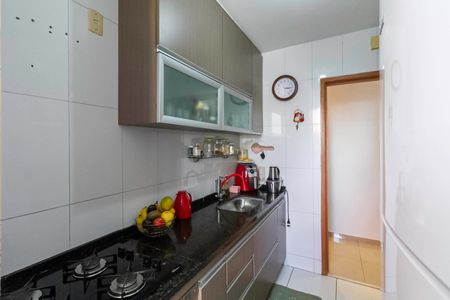 Apartamento à venda com 75m², 3 quartos e 2 vagasCozinha