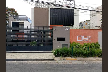 Casa à venda com 256m², 3 quartos e 3 vagasFachada