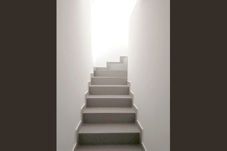 Casa à venda com 256m², 3 quartos e 3 vagasCorredor