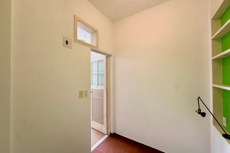 Apartamento à venda com 114m², 3 quartos e 1 vaga Apartamento à venda com 114m², 3 quartos e 1 vagaQuarto de Serviço