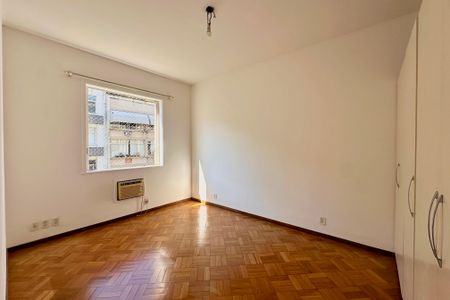 Apartamento à venda com 114m², 3 quartos e 1 vaga Apartamento à venda com 114m², 3 quartos e 1 vagaQuarto 2