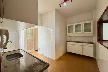 Apartamento à venda com 114m², 3 quartos e 1 vaga Apartamento à venda com 114m², 3 quartos e 1 vagaCozinha