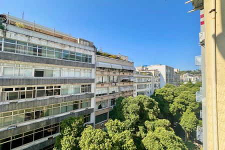 Apartamento à venda com 114m², 3 quartos e 1 vaga Apartamento à venda com 114m², 3 quartos e 1 vagaVista Sala