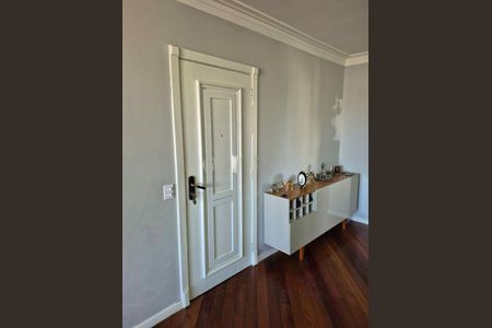 Apartamento à venda com 131m², 4 quartos e 3 vagas