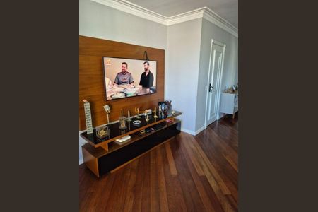 Apartamento à venda com 131m², 4 quartos e 3 vagas