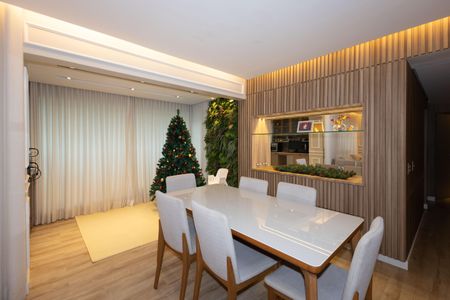 Apartamento à venda com 92m², 3 quartos e 2 vagas Apartamento à venda com 92m², 3 quartos e 2 vagasSala de Jantar