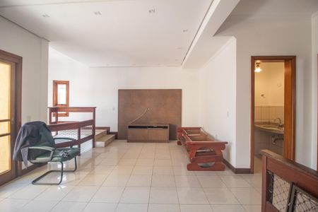 Sala de casa para alugar com 3 quartos, 267m² em Ipanema, Porto Alegre