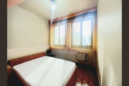 Apartamento à venda com 32m², 1 quarto e sem vaga