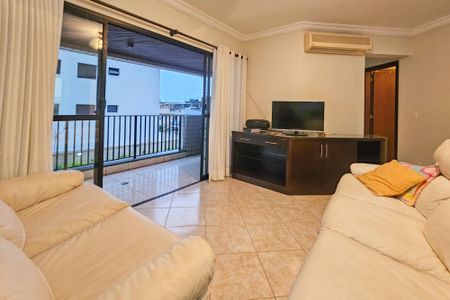 Apartamento para alugar com 100m², 3 quartos e 1 vaga Apartamento para alugar com 100m², 3 quartos e 1 vagaSala