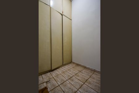 Apartamento para alugar com 70m², 2 quartos e sem vaga Apartamento para alugar com 70m², 2 quartos e sem vagaQuarto de Serviço