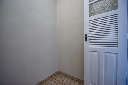 Apartamento para alugar com 70m², 2 quartos e sem vaga Apartamento para alugar com 70m², 2 quartos e sem vagaQuarto de Serviço