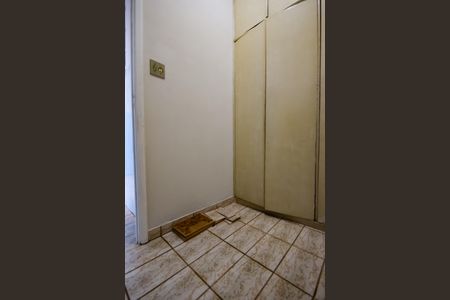 Apartamento para alugar com 70m², 2 quartos e sem vaga Apartamento para alugar com 70m², 2 quartos e sem vagaQuarto de Serviço