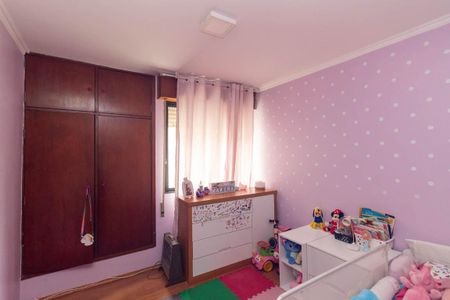 Apartamento à venda com 96m², 2 quartos e 2 vagasQuarto 2