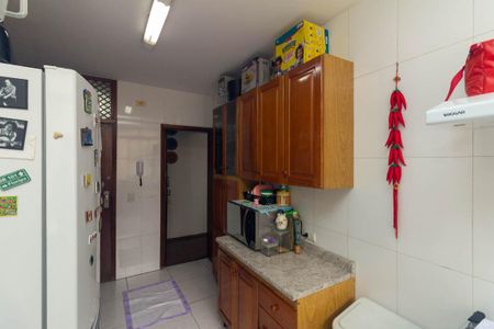 Apartamento à venda com 96m², 2 quartos e 2 vagasCozinha