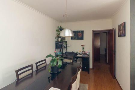 Apartamento à venda com 96m², 2 quartos e 2 vagasSala