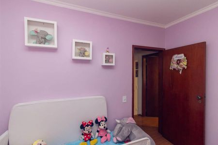 Apartamento à venda com 96m², 2 quartos e 2 vagasQuarto 2