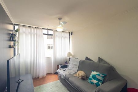 Apartamento à venda com 96m², 2 quartos e 2 vagasSala