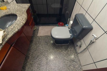 Apartamento à venda com 96m², 2 quartos e 2 vagasBanheiro