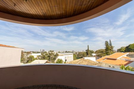 Casa à venda com 390m², 5 quartos e 5 vagasSacada