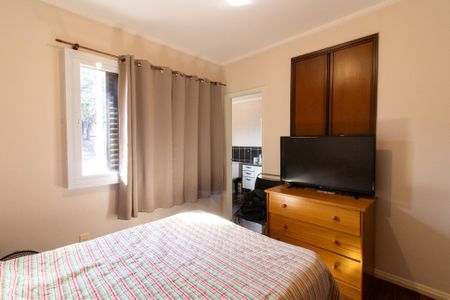 Casa à venda com 390m², 5 quartos e 5 vagasSuíte 2