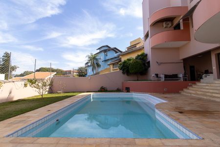 Casa à venda com 390m², 5 quartos e 5 vagasÁrea comum