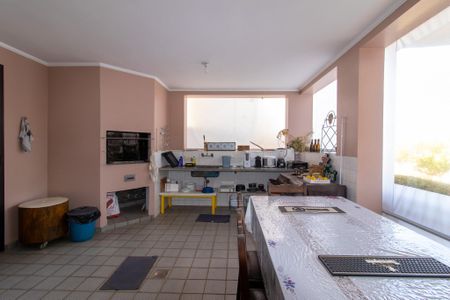 Casa à venda com 390m², 5 quartos e 5 vagasÁrea comum