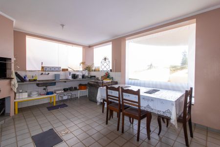 Casa à venda com 390m², 5 quartos e 5 vagasÁrea comum