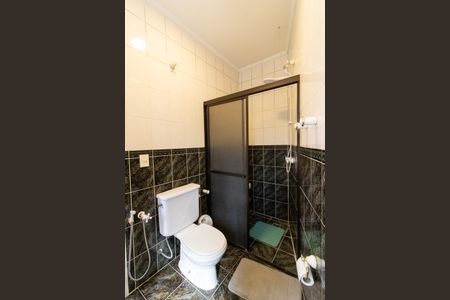 Casa à venda com 390m², 5 quartos e 5 vagasBanheiro Suíte 1