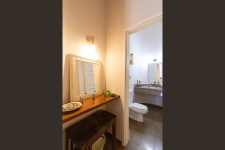 Casa à venda com 390m², 5 quartos e 5 vagasCozinha