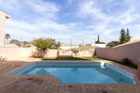 Casa à venda com 390m², 5 quartos e 5 vagasÁrea comum