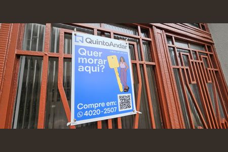 Studio à venda com 30m², 1 quarto e sem vaga Studio à venda com 30m², 1 quarto e sem vagaFachada e placa