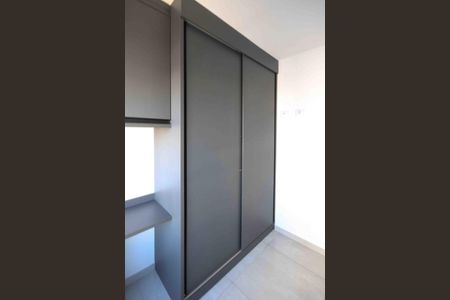 Apartamento à venda com 42m², 2 quartos e 1 vagaQuarto