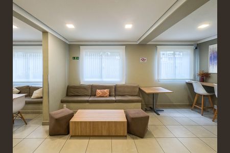 Apartamento à venda com 44m², 2 quartos e sem vagaÁrea comum