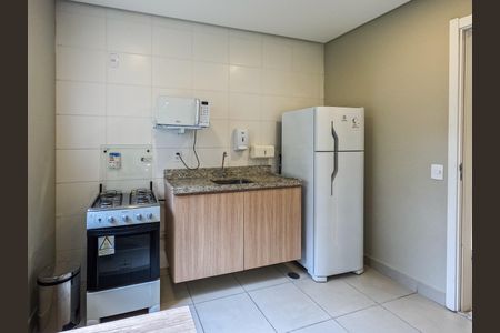 Apartamento à venda com 44m², 2 quartos e sem vagaÁrea comum