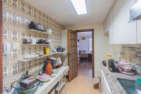 Apartamento à venda com 90m², 3 quartos e 2 vagasCozinha