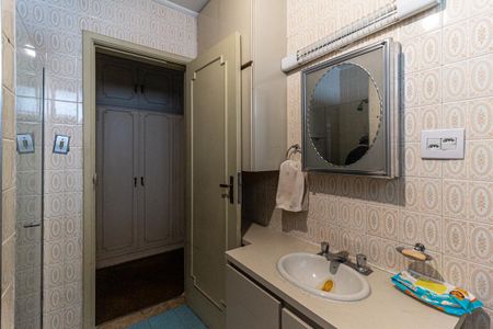 Apartamento à venda com 140m², 3 quartos e 1 vagaBanheiro 2