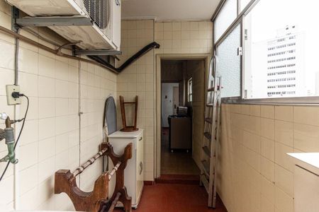 Apartamento à venda com 140m², 3 quartos e 1 vagaÁrea de Serviço