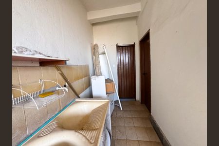 Casa para alugar com 120m², 3 quartos e 1 vaga Casa para alugar com 120m², 3 quartos e 1 vagaÁrea de Serviço