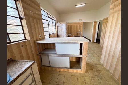 Casa para alugar com 120m², 3 quartos e 1 vaga Casa para alugar com 120m², 3 quartos e 1 vagaCozinha