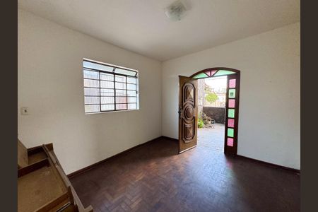 Casa para alugar com 120m², 3 quartos e 1 vaga Casa para alugar com 120m², 3 quartos e 1 vagaSala